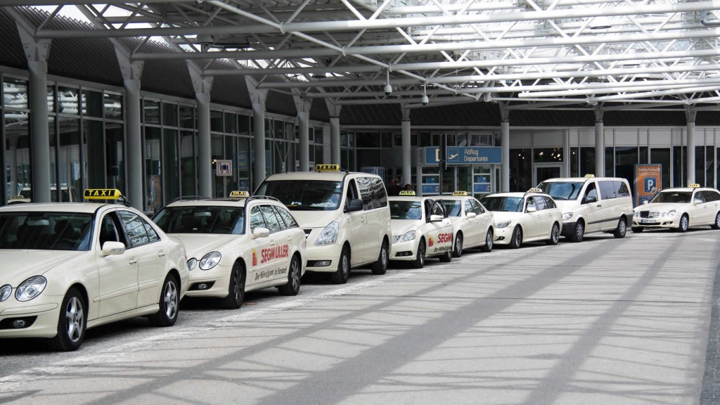 TAXI TRANSFER Aeropuerto Vigo Santiago Oporto Pontevedra